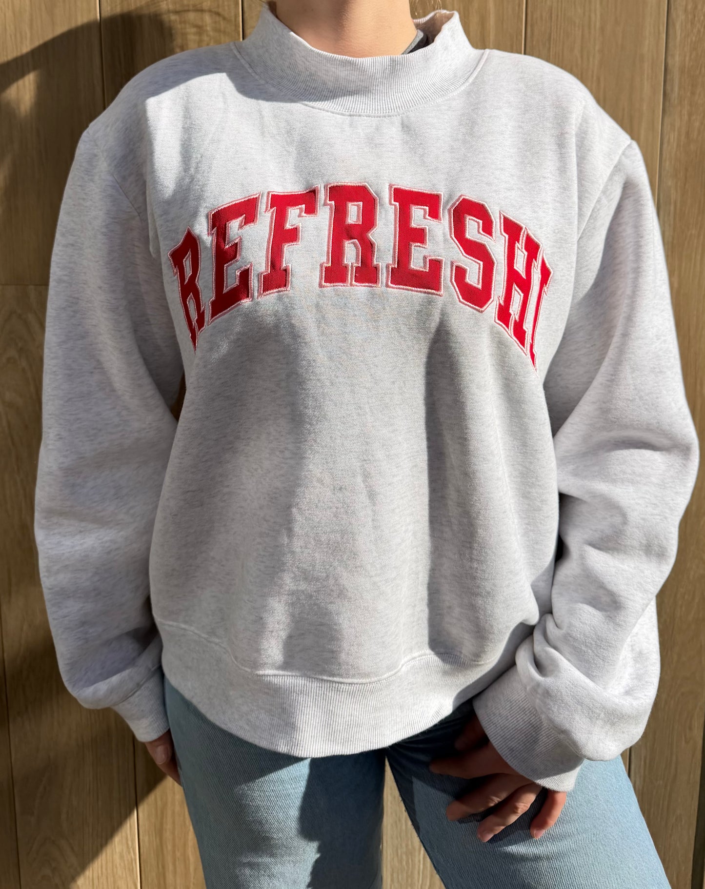 Mock Neck Crew Refreshi
