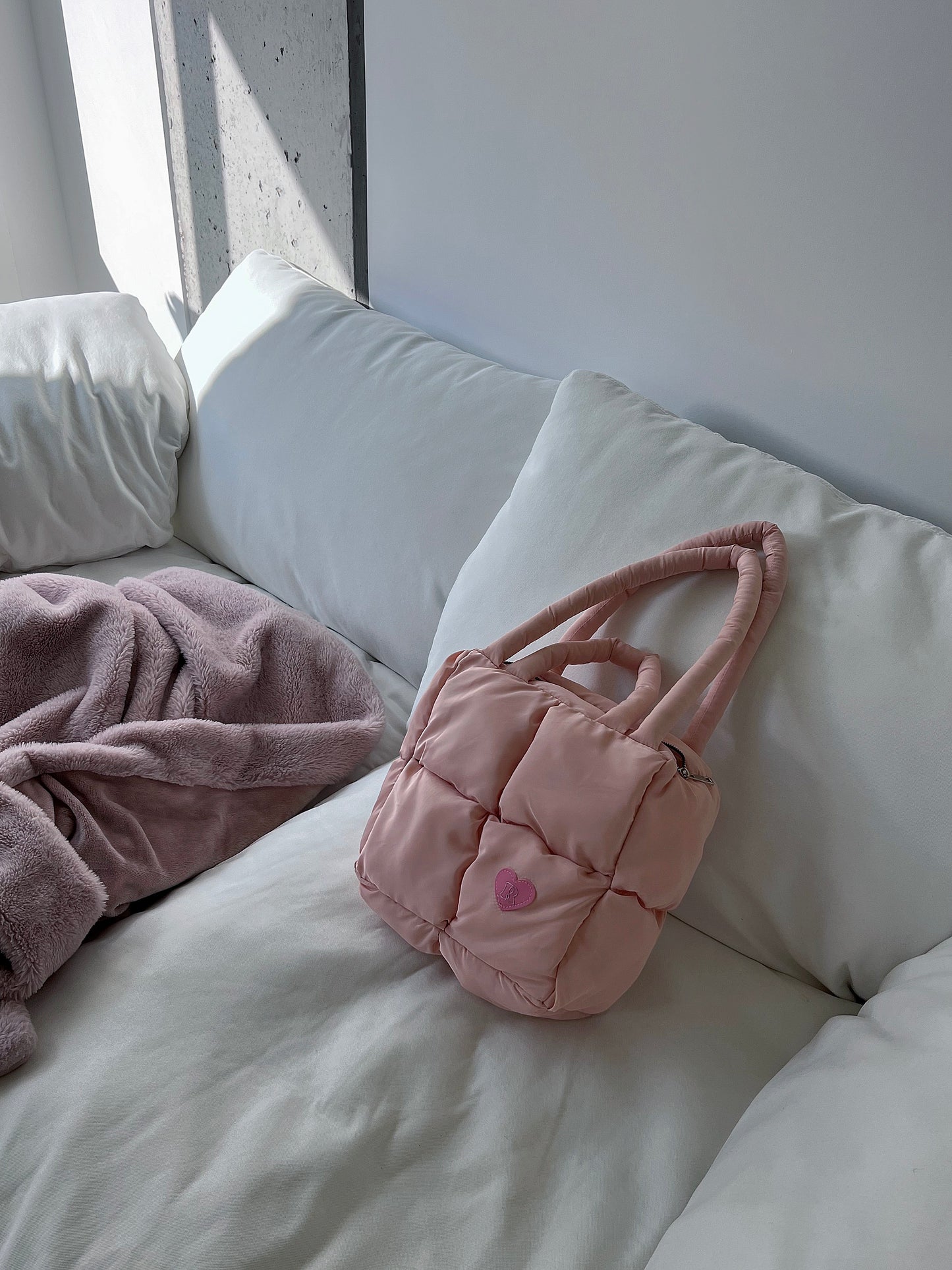 Puff Medium Tote Bag